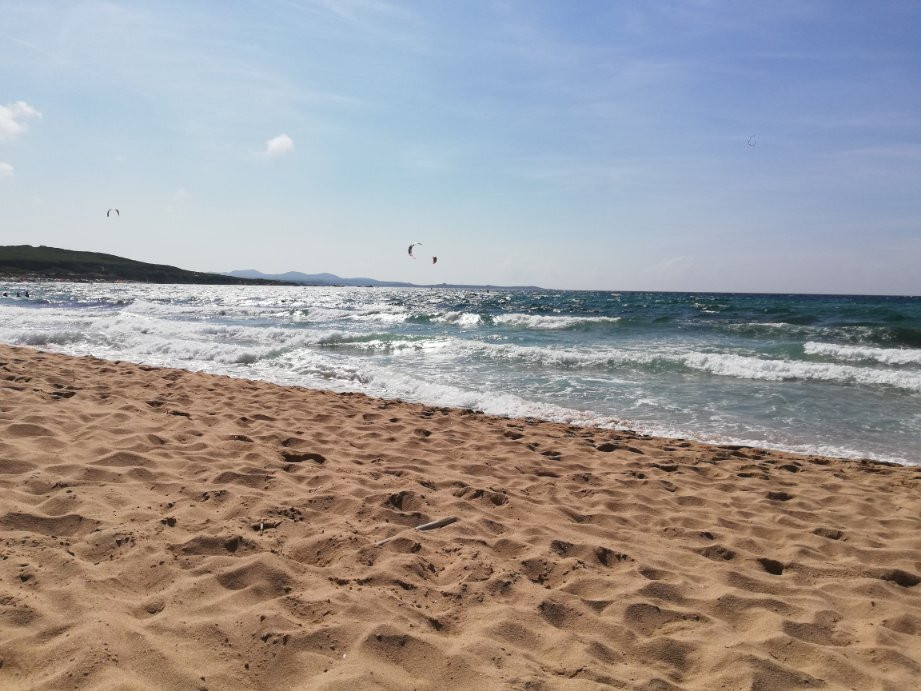 Spiaggia Lu Litarroni-Aglientu必去景点