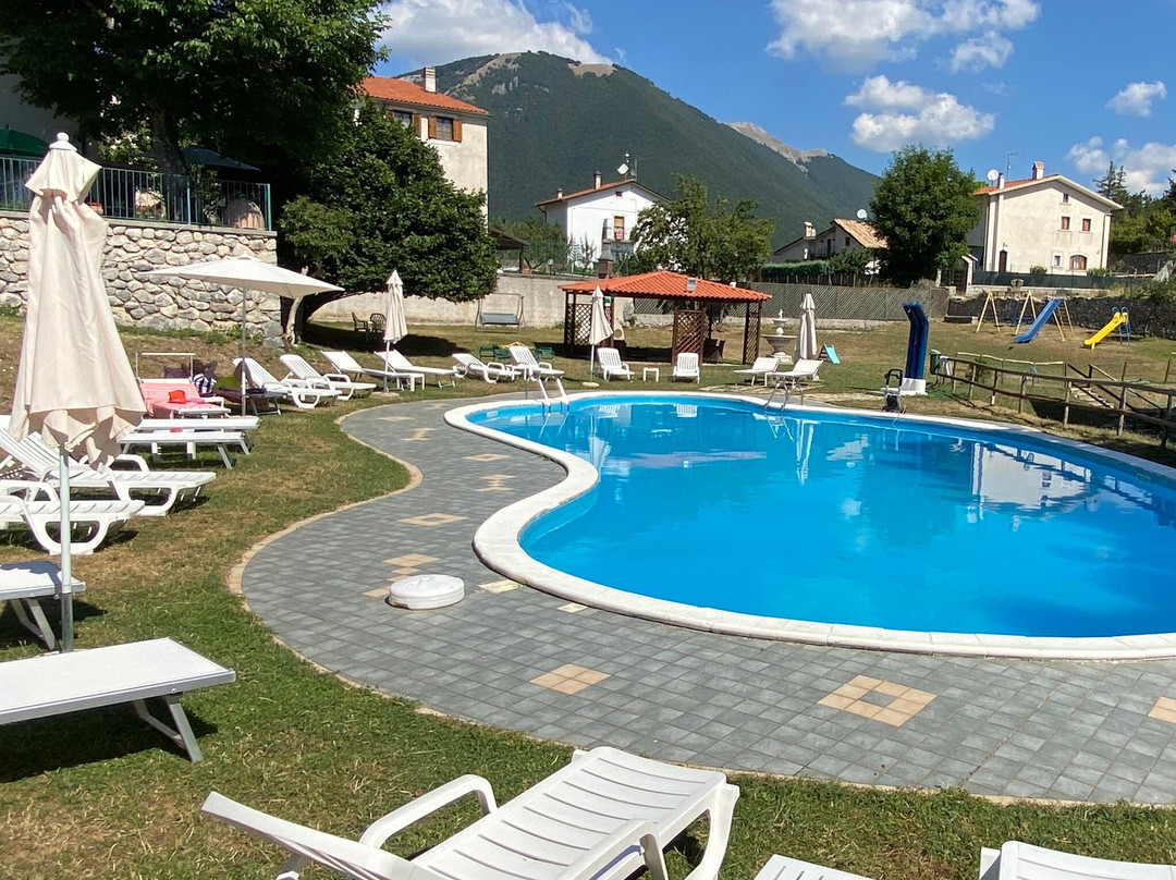 Hotel Valdirose主图