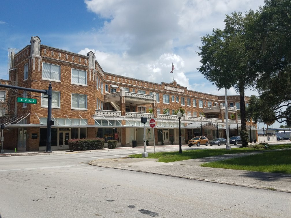 The Hotel Jacaranda主图