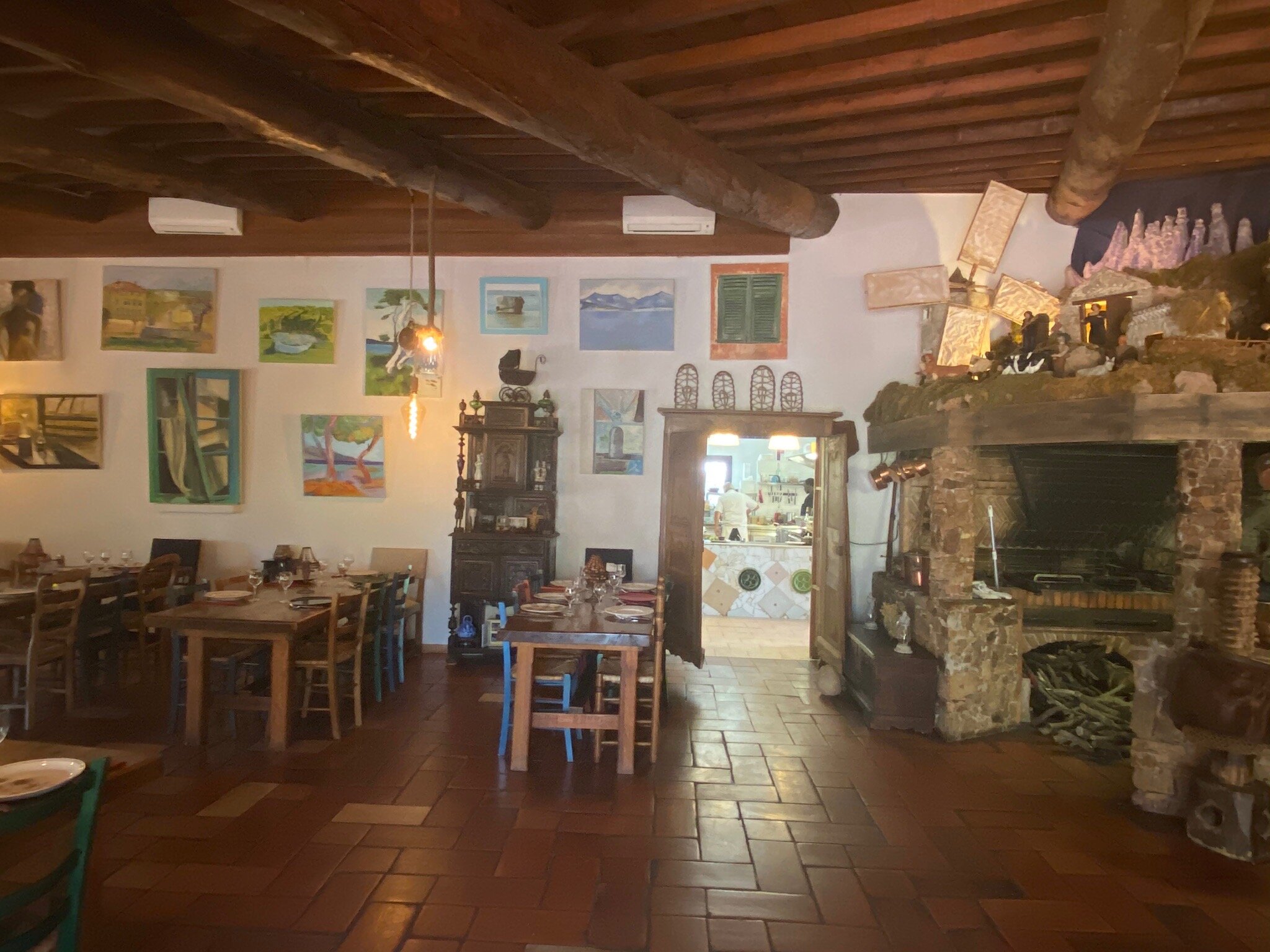 Pozzo di Mastri-官方