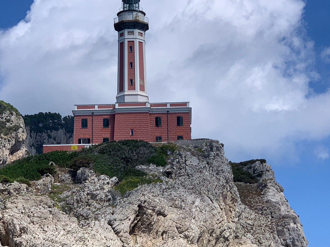 Punta Carena Lighthouse景点图片