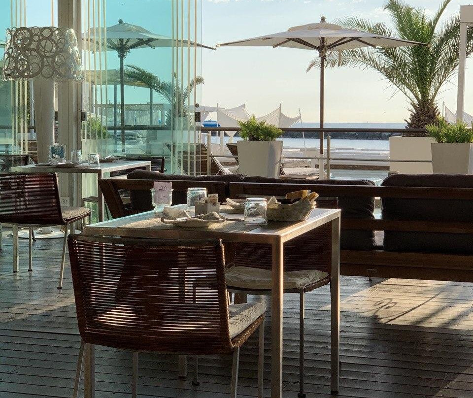 Vistamare Suite Hotel主图