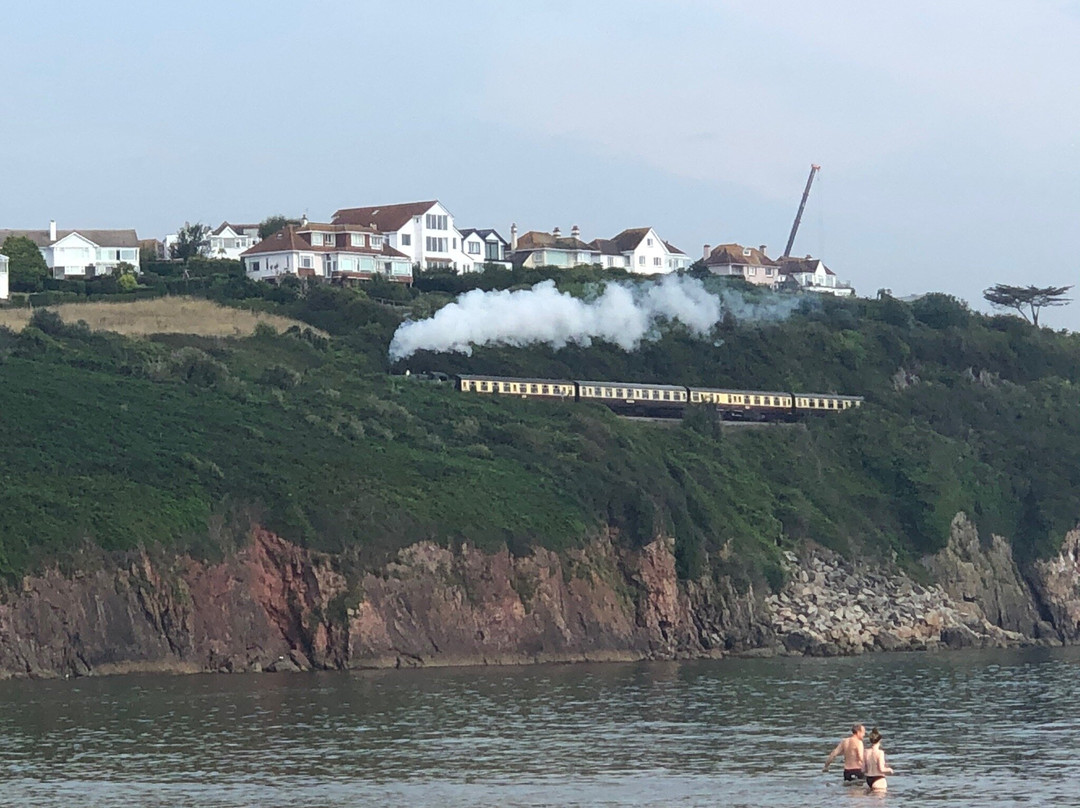 Broadsands Beach景点图片