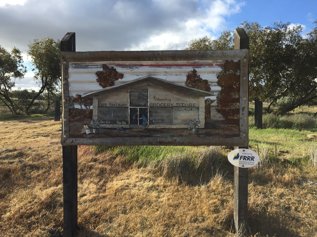 Cronomby Tanks-Lascelles必去景点