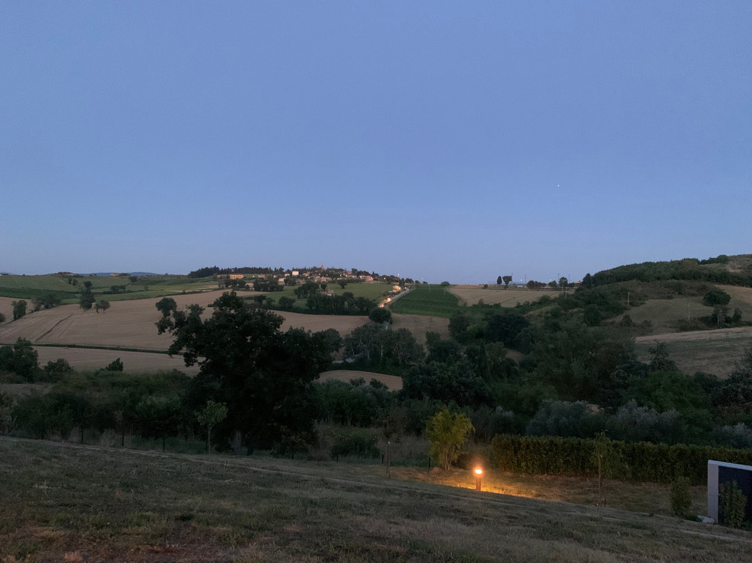 Borgo Sant'Apollinare主图