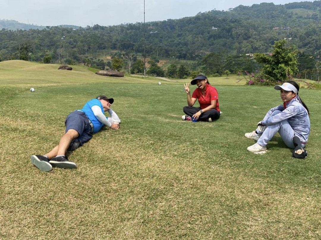 Rainbow Hills Golf Club-茂物必去景点