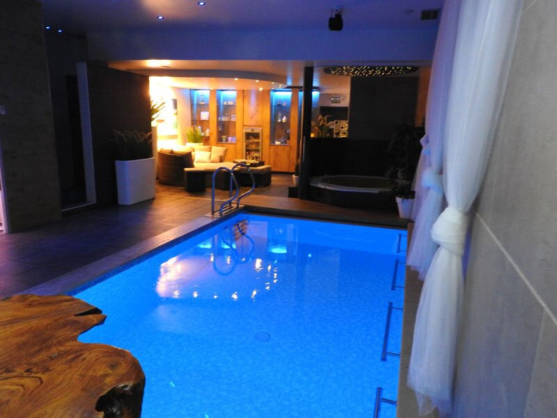 Prive Sauna BoraBora-Brecht必去景点