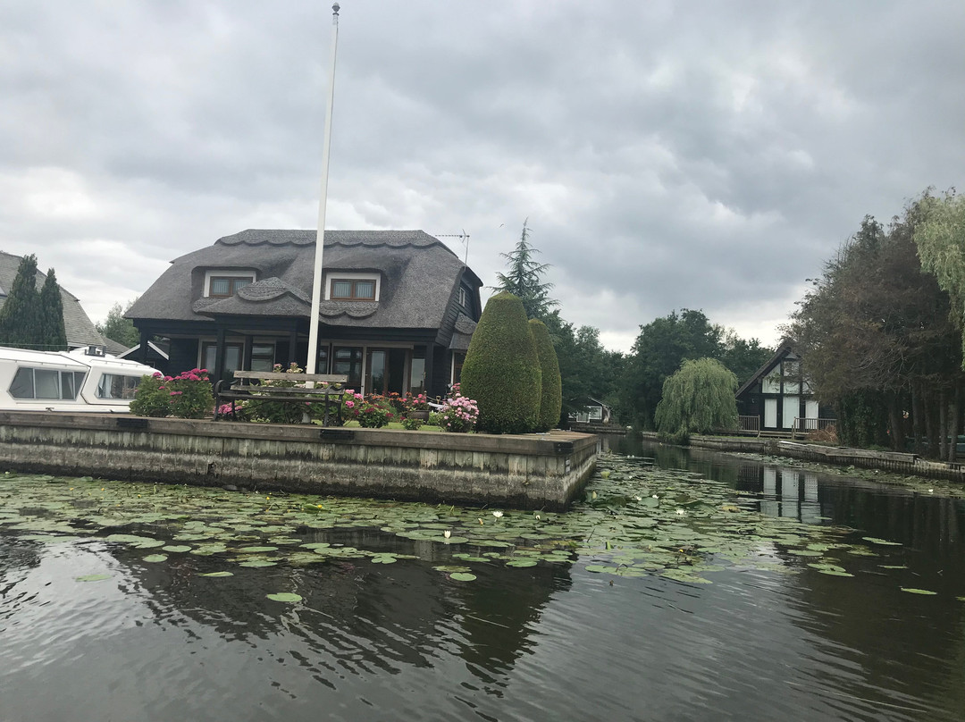 Wroxham Boat Hire景点图片