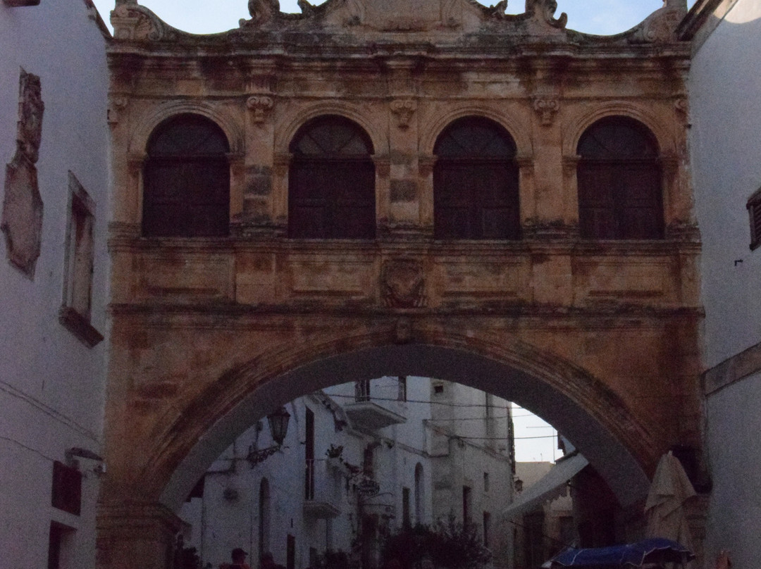 Centro Storico-奥斯图尼必去景点