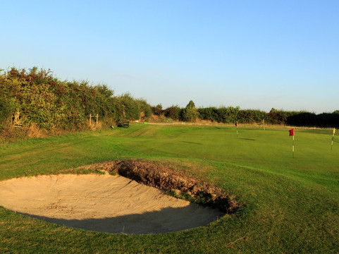 Links Golf Club-纽马克特必去景点