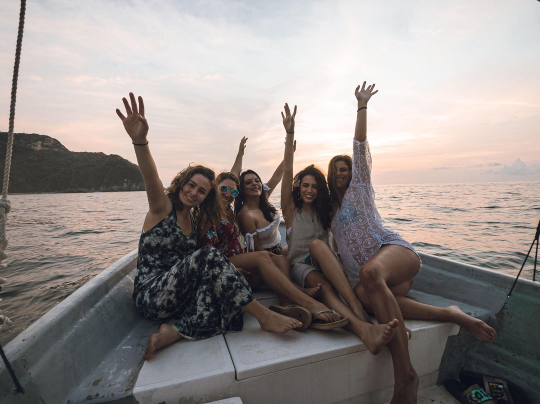 Nirvana Adventures-曼萨尼约必去景点