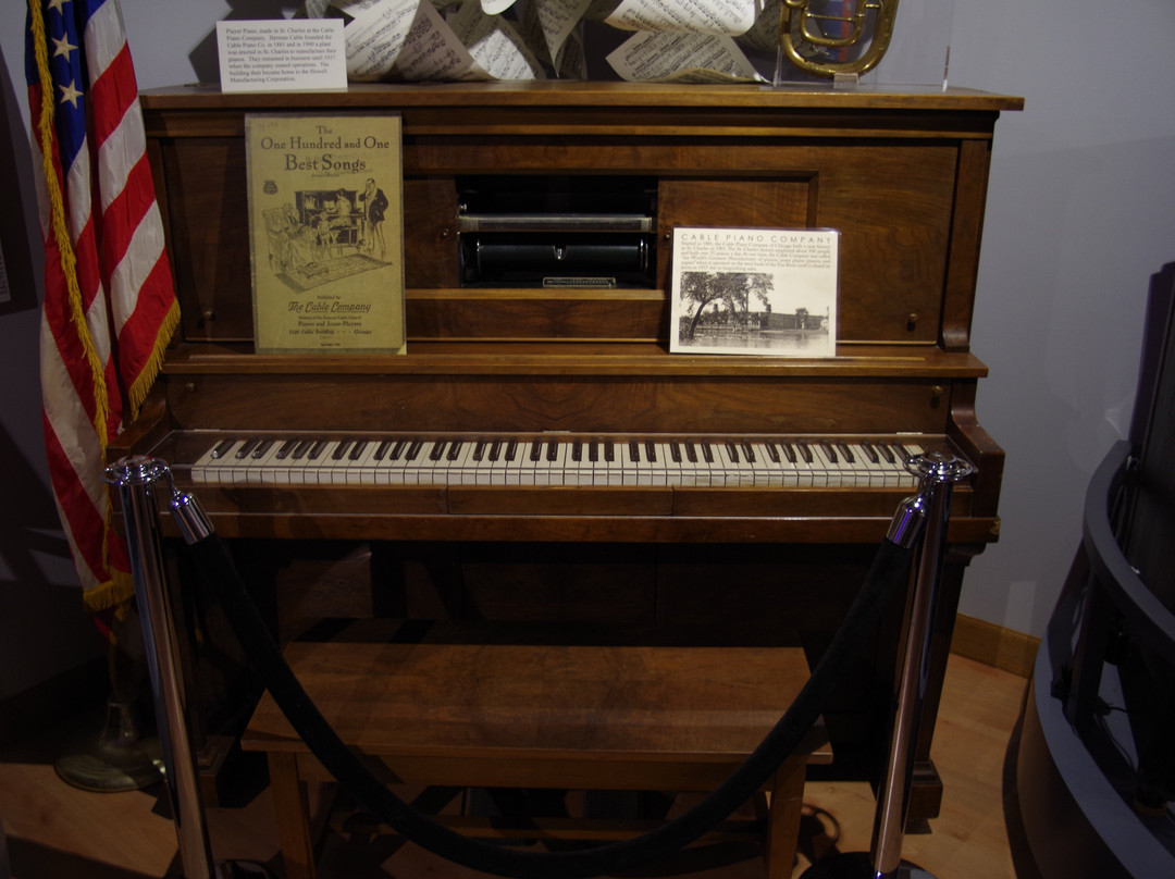 St. Charles History Museum and The Curious Fox Gift-圣查尔斯必去景点