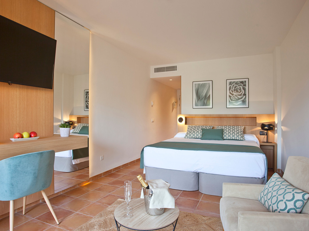 芒港水疗酒店主图