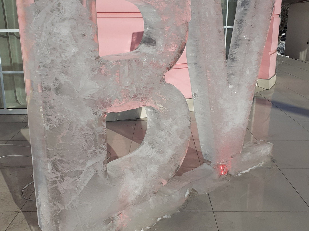 欧罗巴酒店主图