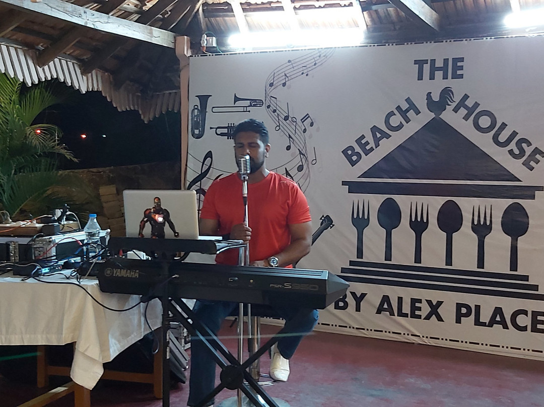 The Beach House By Alex Place