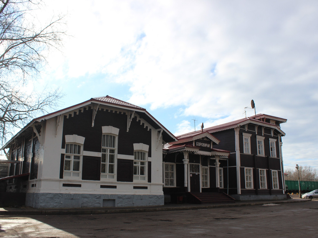 Wooden Train Station Borovichi景点图片