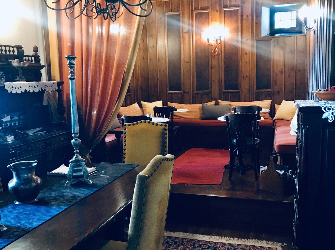 Santikos Mansion主图