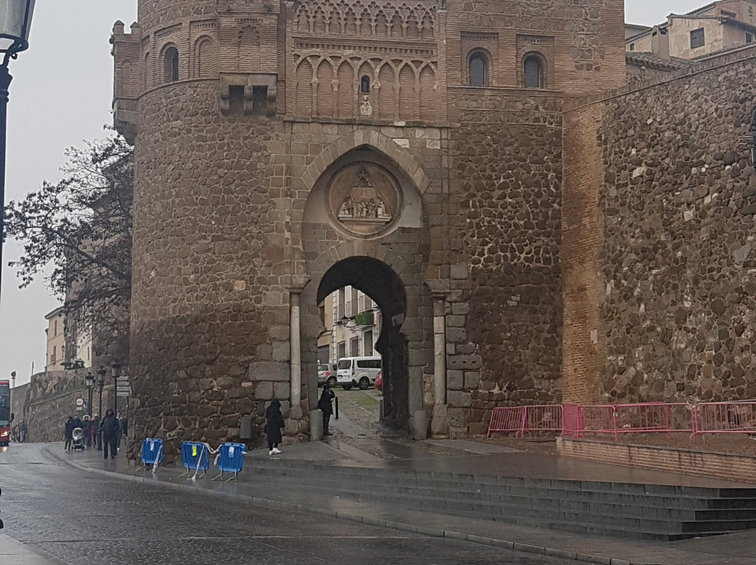 托莱多皇家酒店主图