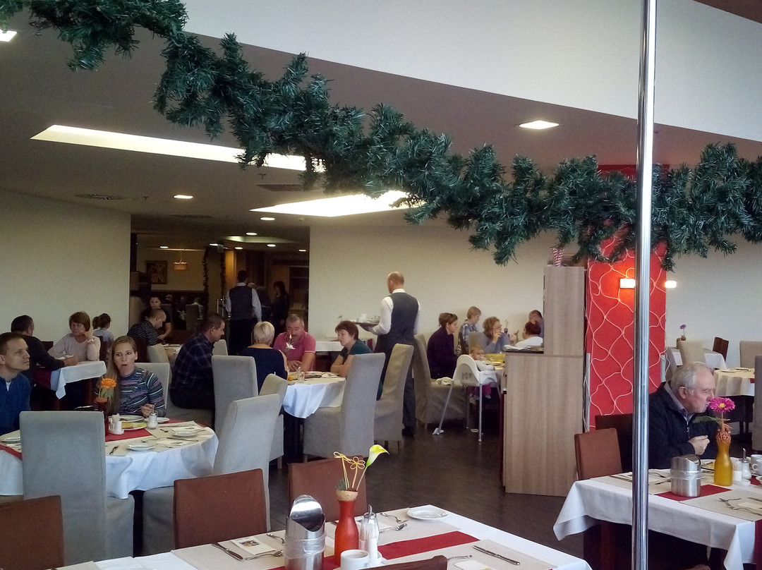 Hunguest Hotel Erkel主图