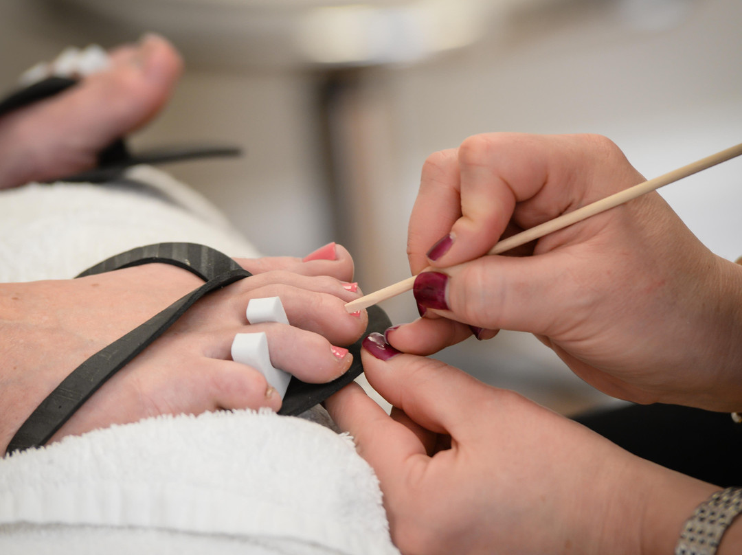 The Nail and Wax Room-沃灵福德必去景点