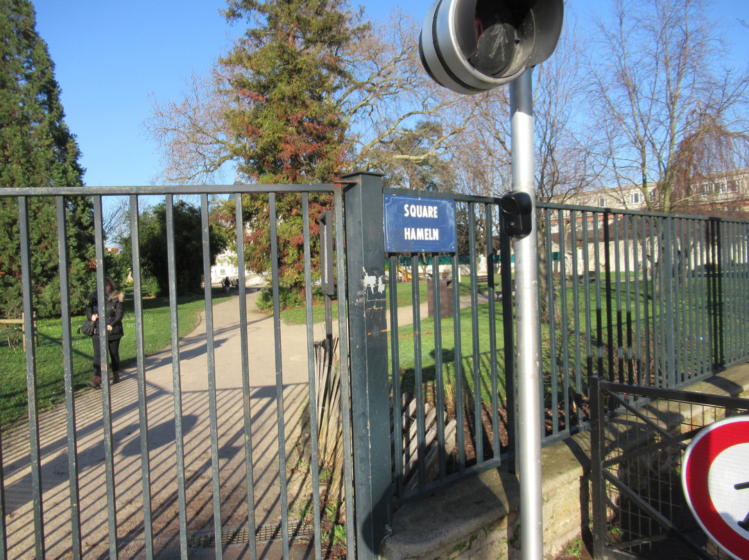 Square Hameln-圣莫代福塞必去景点