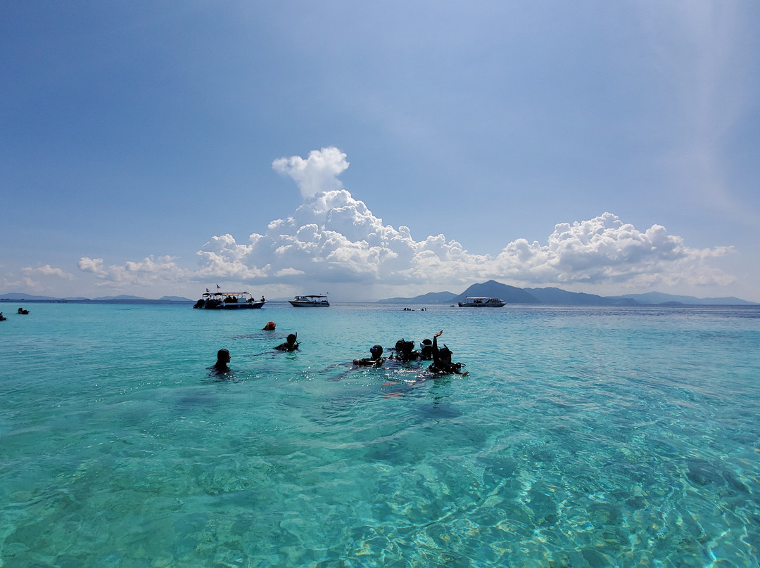 UnderPressure Explorers | Quality Diving-仙本那必去景点