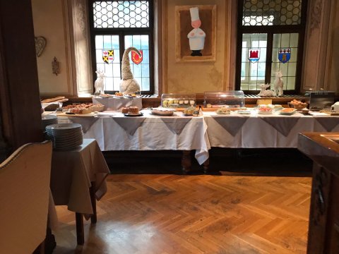 Auberge du Cheval Blanc-餐饮