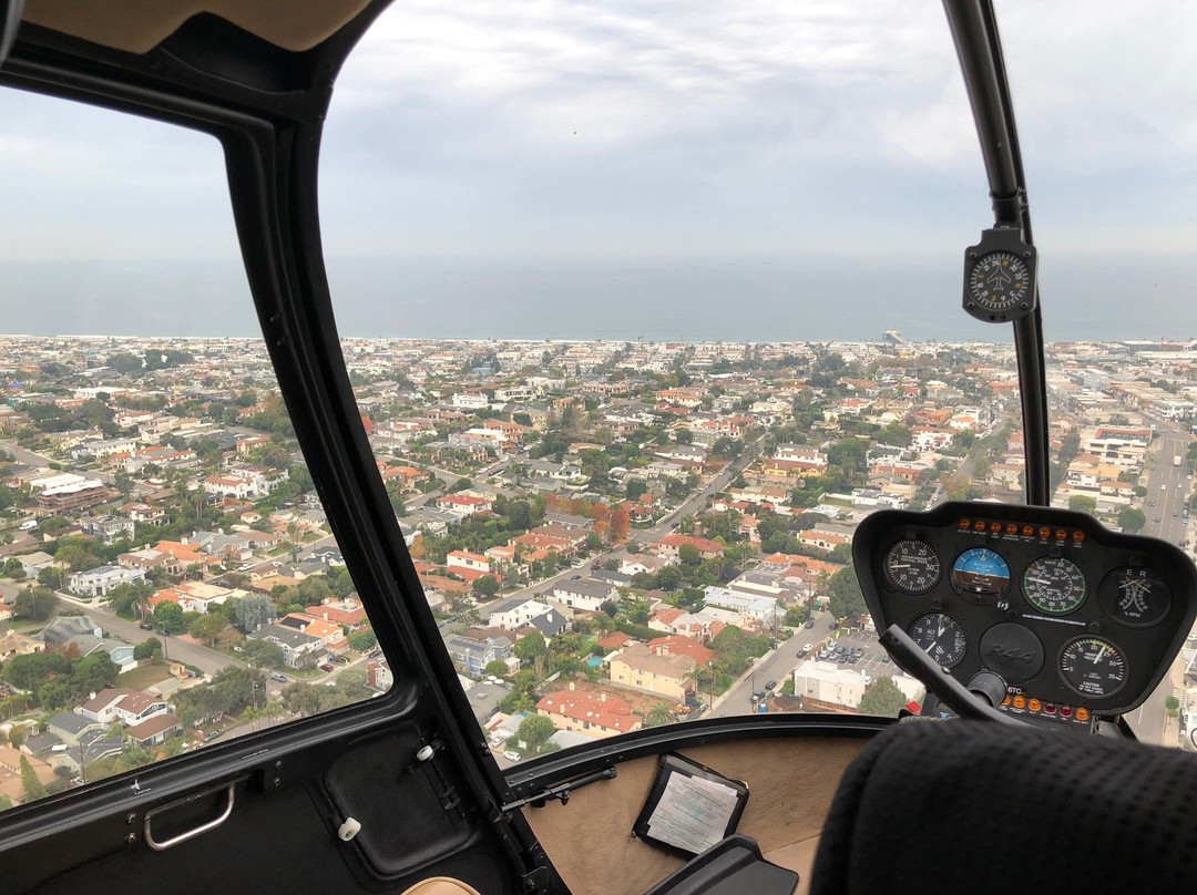 Celebrity Helicopters Day Tours-康普顿必去景点