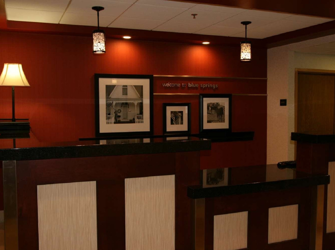 Hampton Inn Kansas City/Blue Springs主图