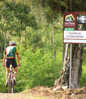 Circuito das Cascatas e Montanhas-Rolante必去景点
