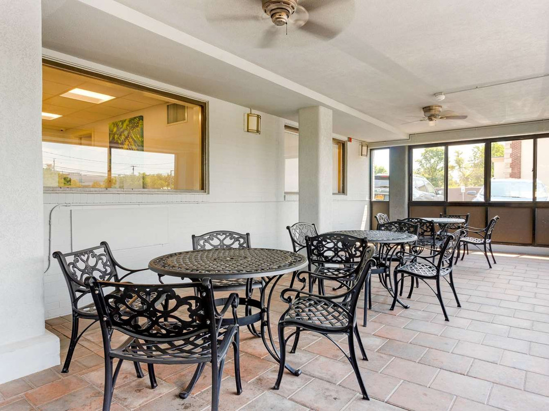 希克斯维尔伊克诺旅店主图