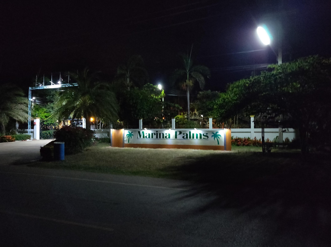 Marina Palms Resort