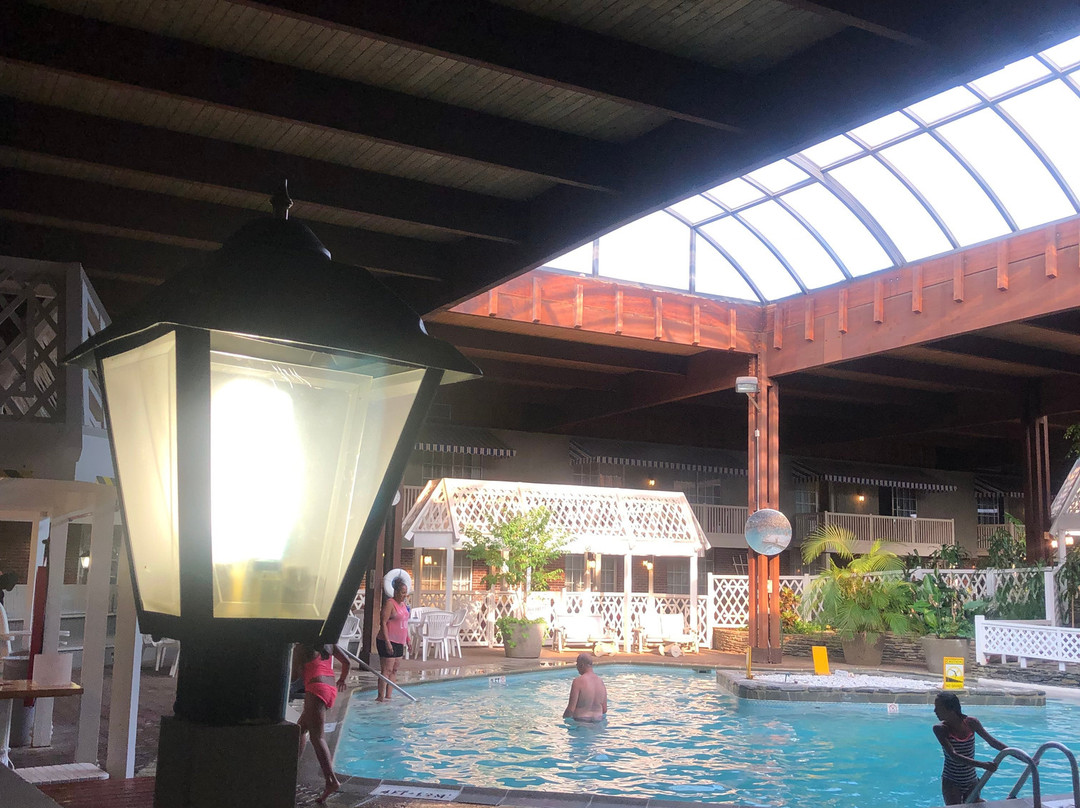 Sturbridge Host Hotel & Conference Center  Lounge-斯特布里奇必去景点