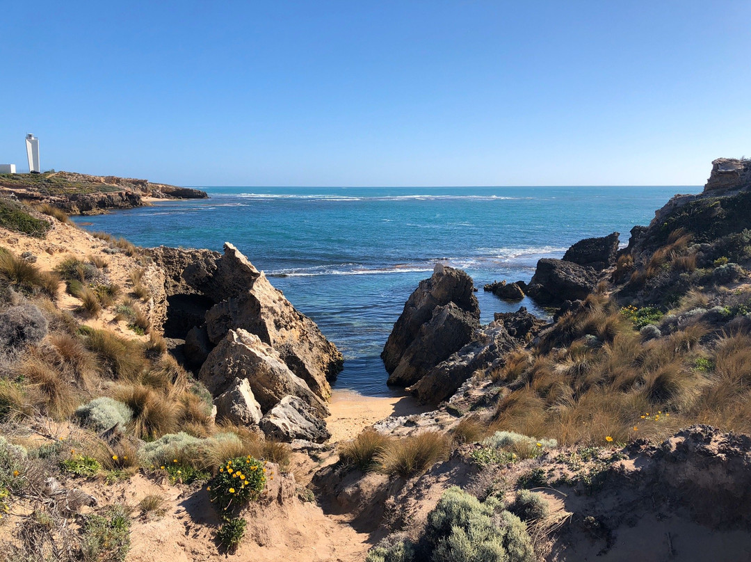Cape Dombey Obelisk-罗布必去景点