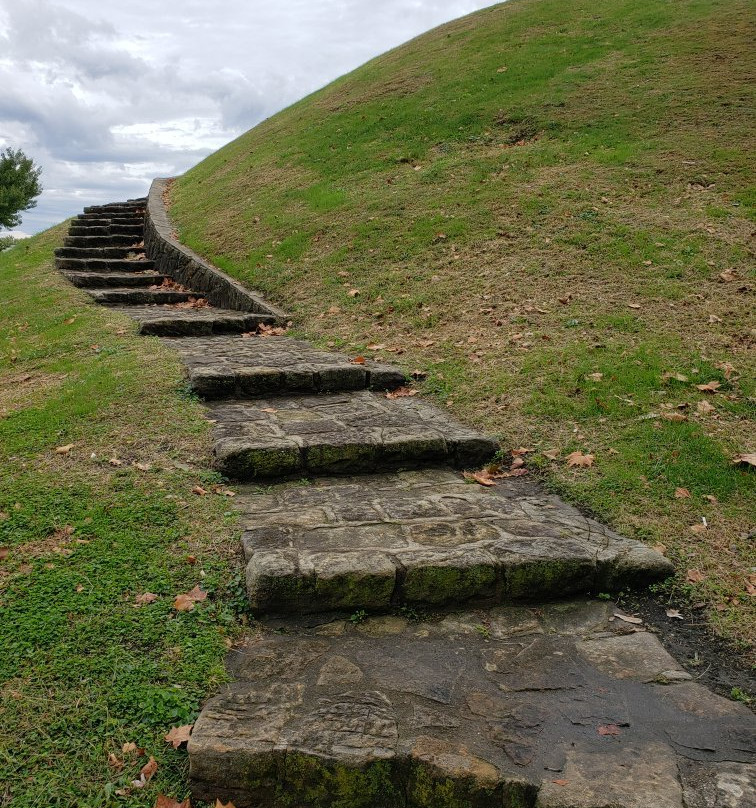Criel Mound景点图片