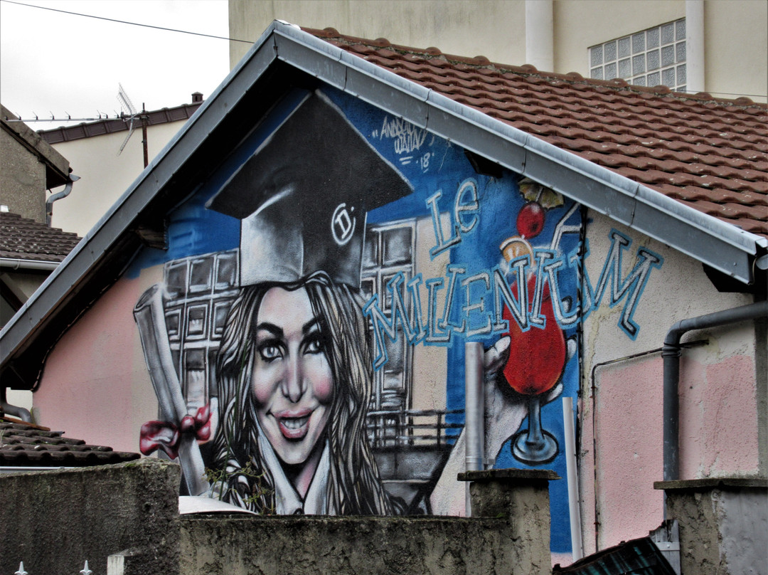 Fresque "Le Millenium"景点图片
