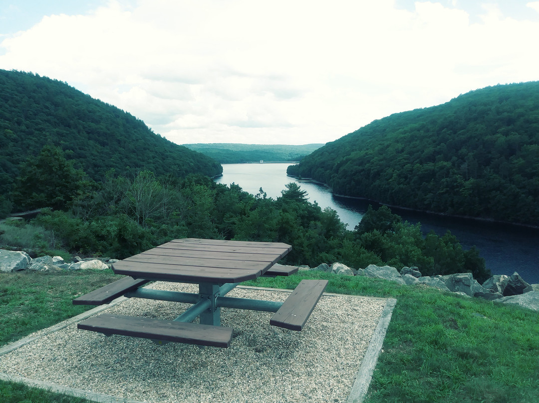 Colebrook River Lake