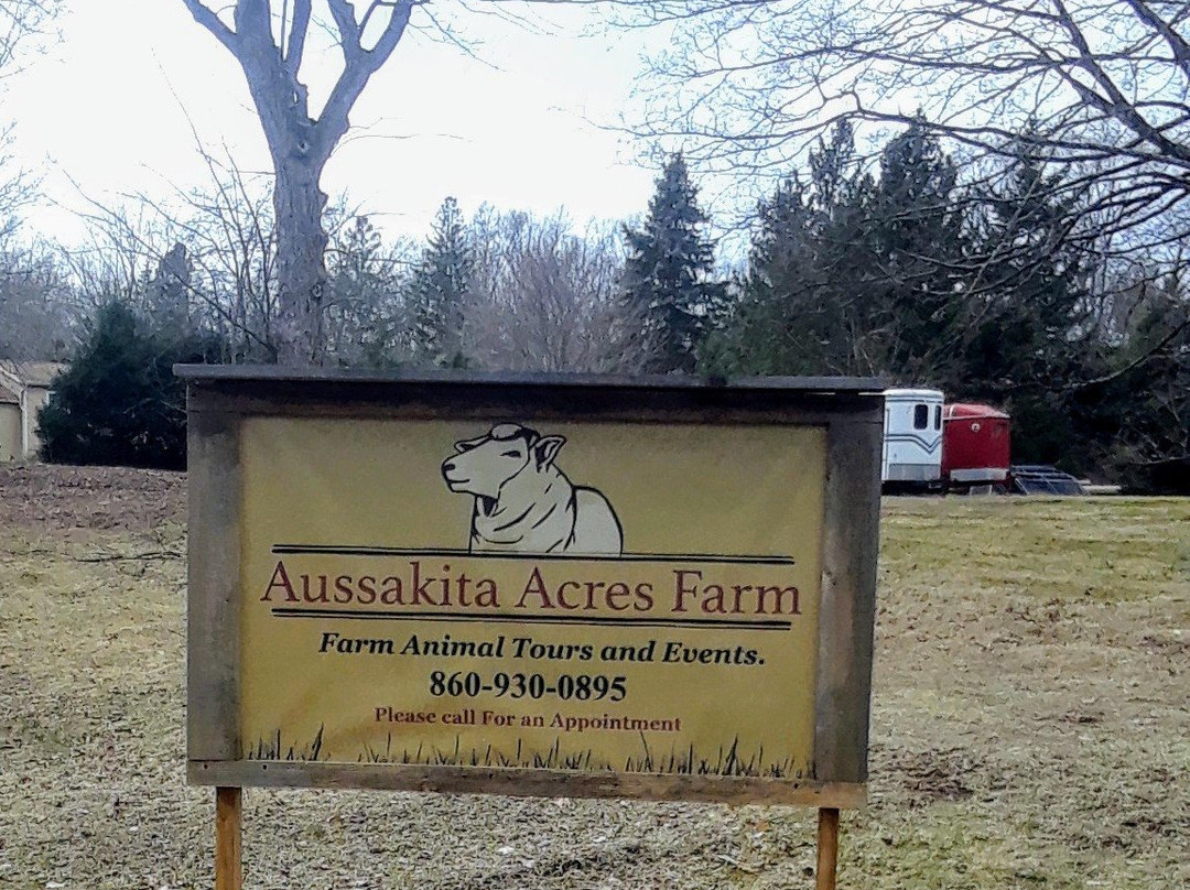 Aussakita Acres Farm景点图片