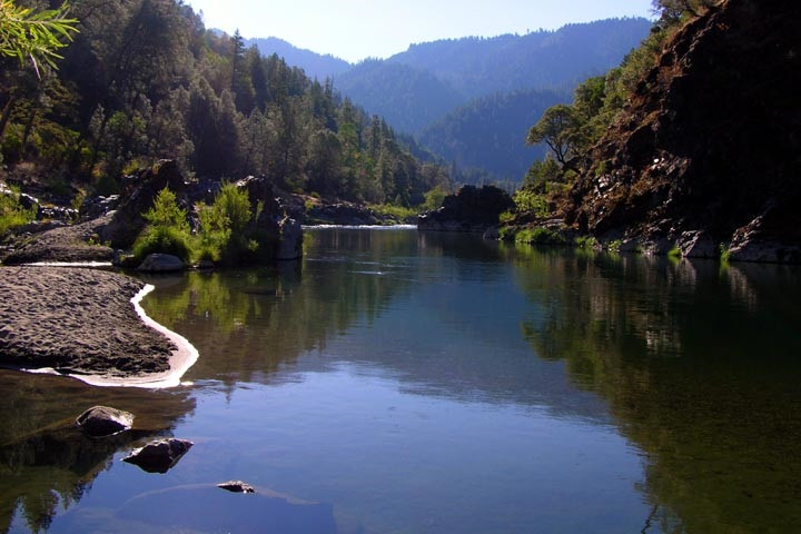 Six Rivers Rafting景点图片