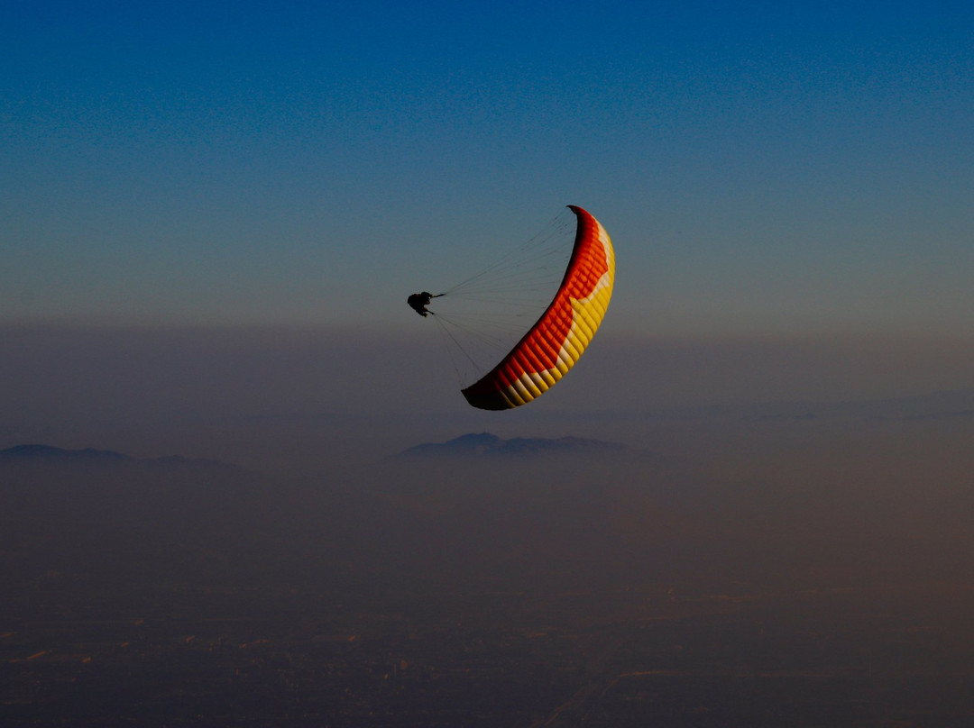 Paragliding California-圣贝纳迪诺必去景点