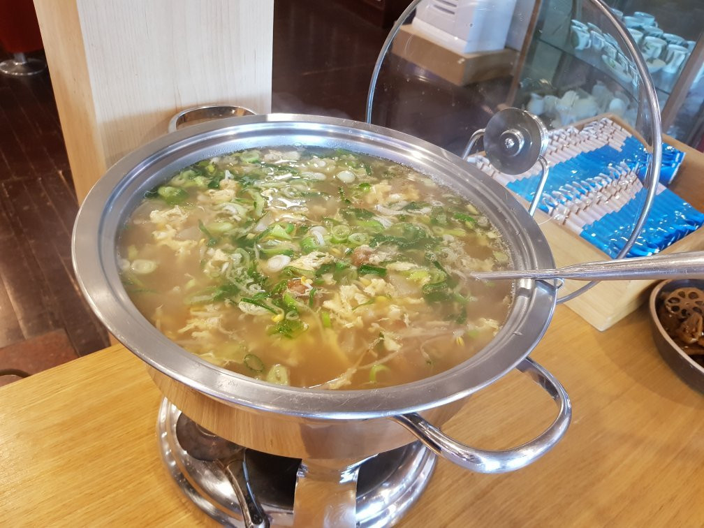 本昵客雅SWISS ROSEN酒店主图