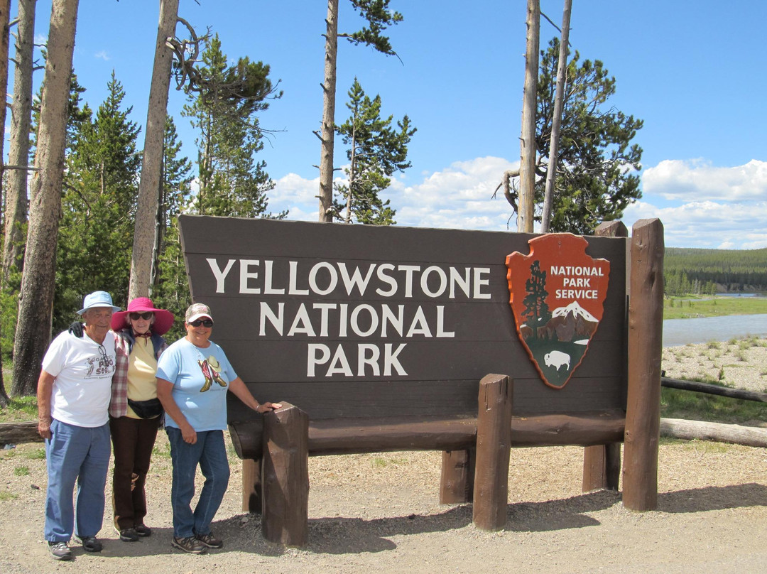 Buffalo Roam Tours - Day Tours-杰克逊必去景点