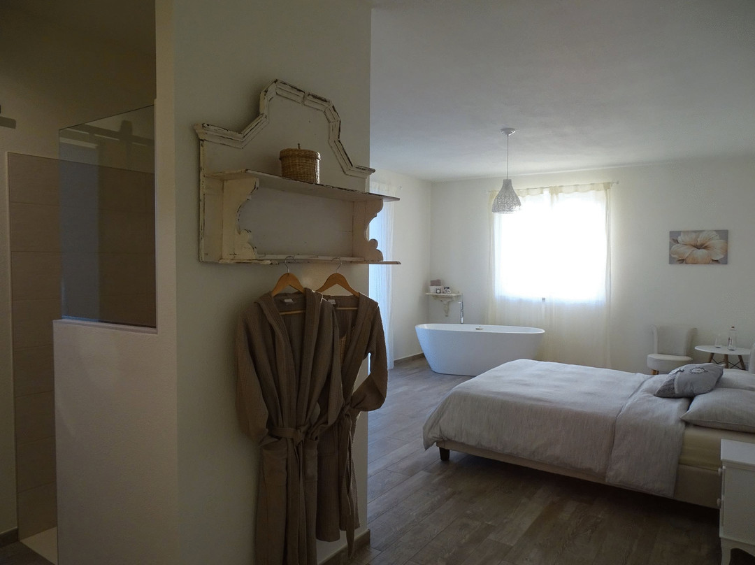 Al Tirabuson Countryhouse主图
