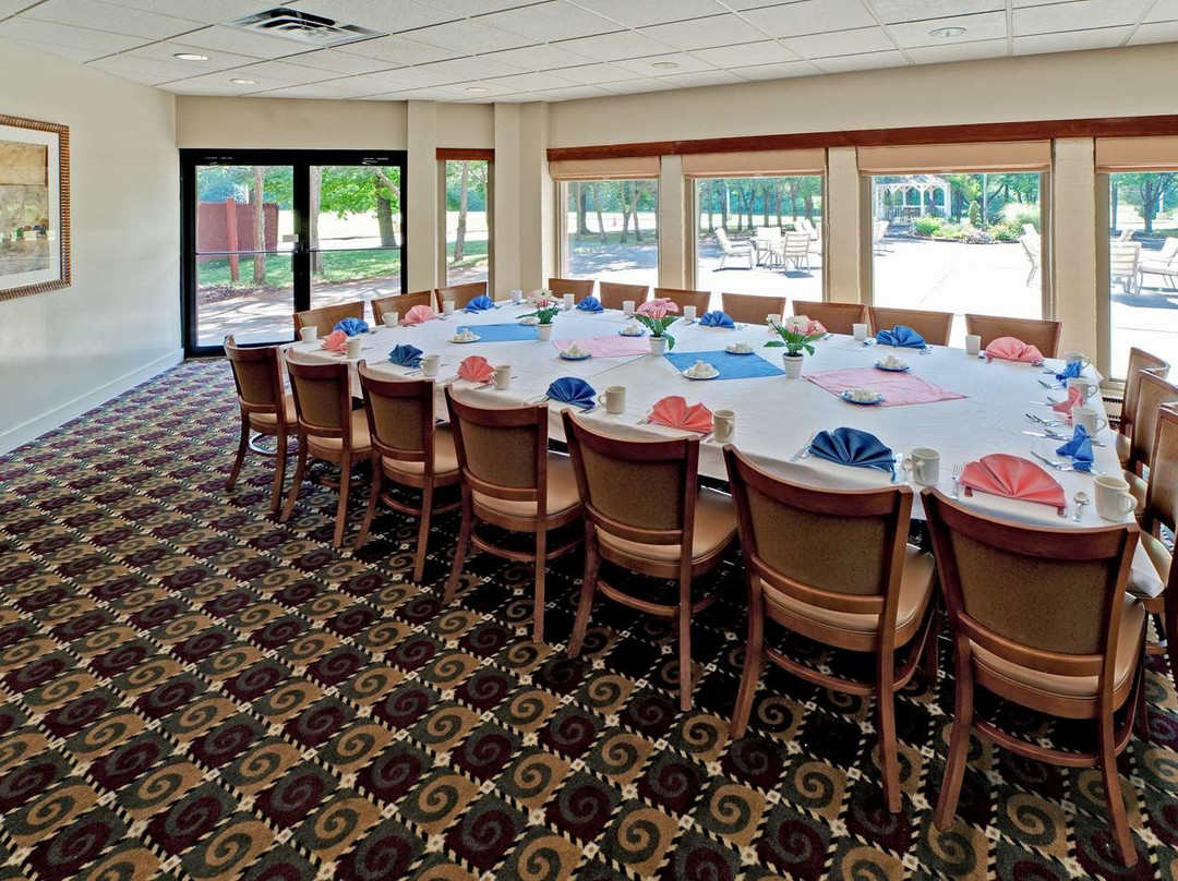 罗切斯特机场雷迪森酒店主图