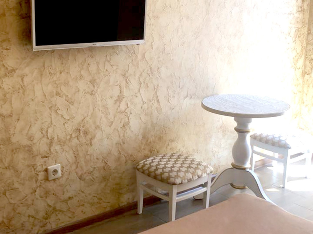 Guest House Crystall主图