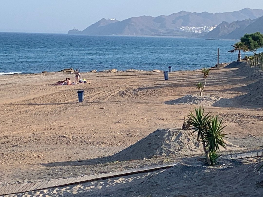 Playa del Lance景点图片
