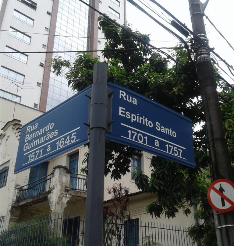 Praça da Liberdade-贝洛哈里桑塔必去景点