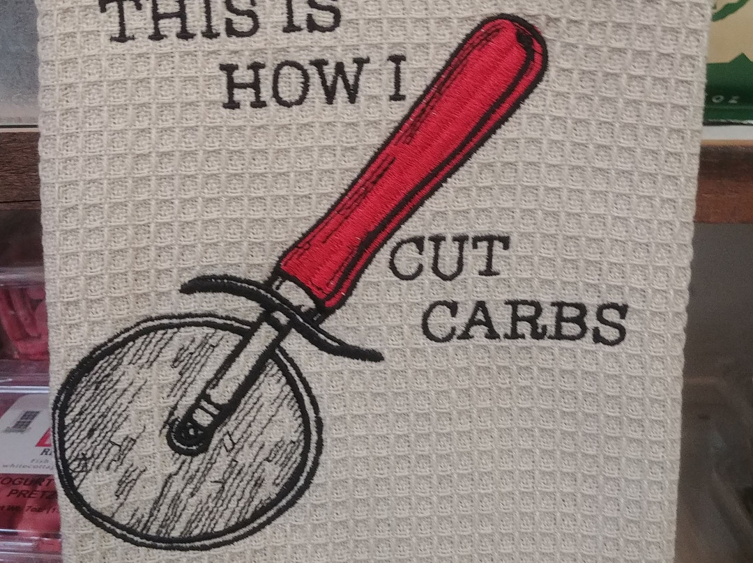 White Cottage Red Door-Fish Creek必去景点