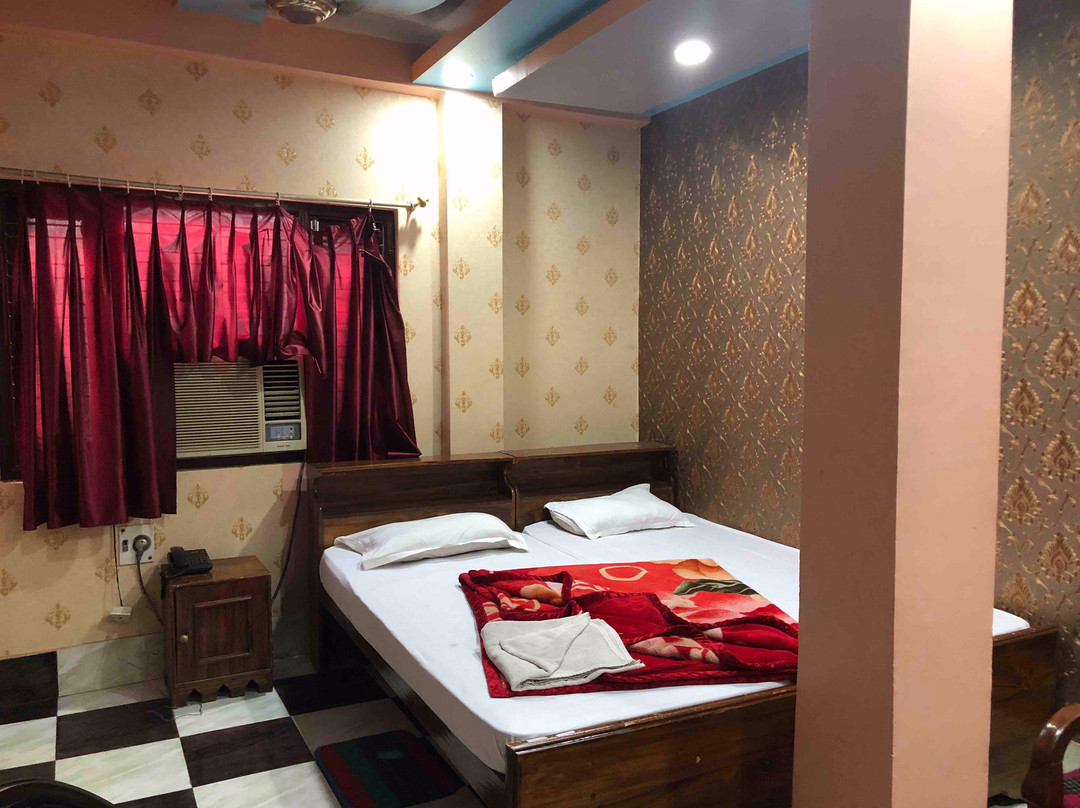 Hotel Palace Inn主图