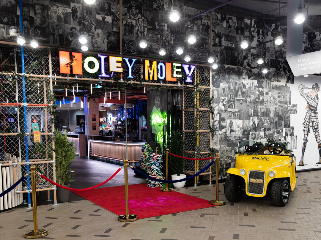 Holey Moley Golf Club Wollongong-卧龙岗市必去景点